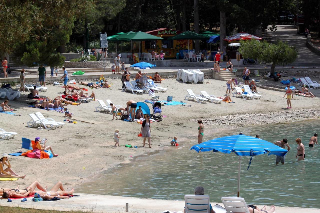 Apartments By The Sea Mali Lošinj Exterior foto